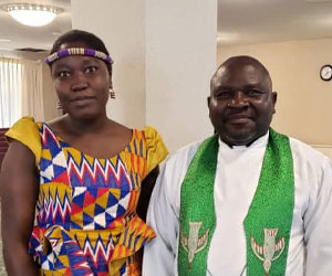 Phyllis Tettey ’21 M.A. (left) with Innocent Webinumen Anthony ’20 Th.M., who preached a sermon during the group’s worship gathering.