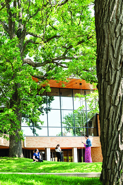 Students outside of Olson Campus Center